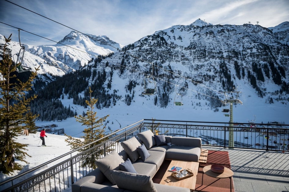 Mountain view from the terrace area of Arula Chalets, a ski in ski out chalet in Lech