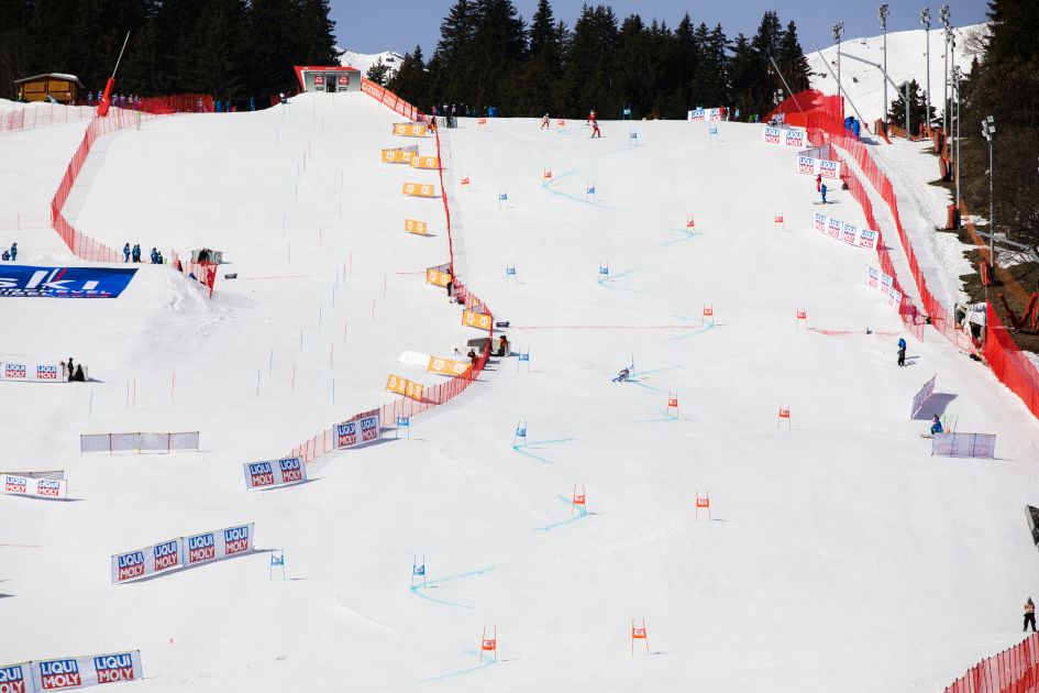 Ski racing is one of the best ski experiences for improving your ski ability.